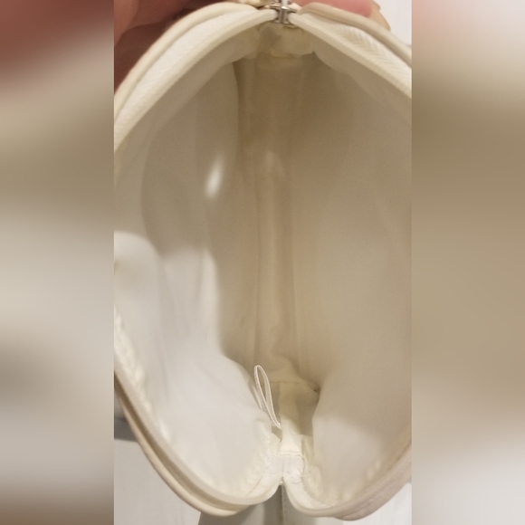 COACH Medium Cosmetics Case 8"×6" - Picture 6 of 6